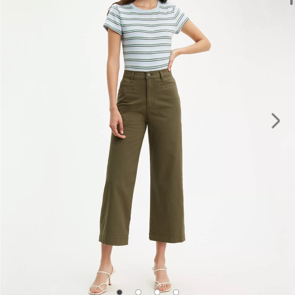 Levi’s Ribcage Wide Leg Cropped Women’s Pants